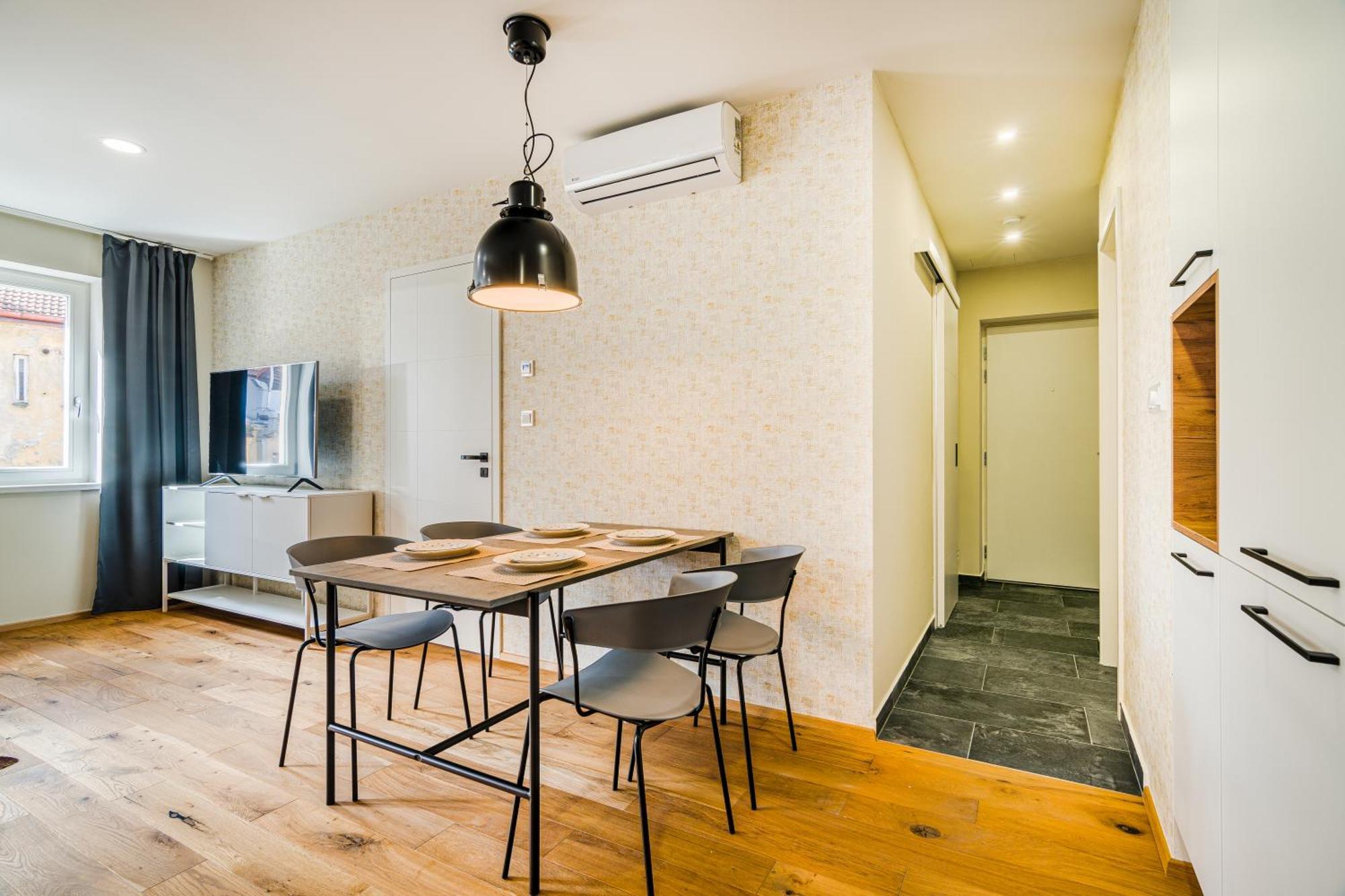 Ferienwohnung Prague Days - Premium Loft W Terrace - View - Netflix - Ac Exterior foto